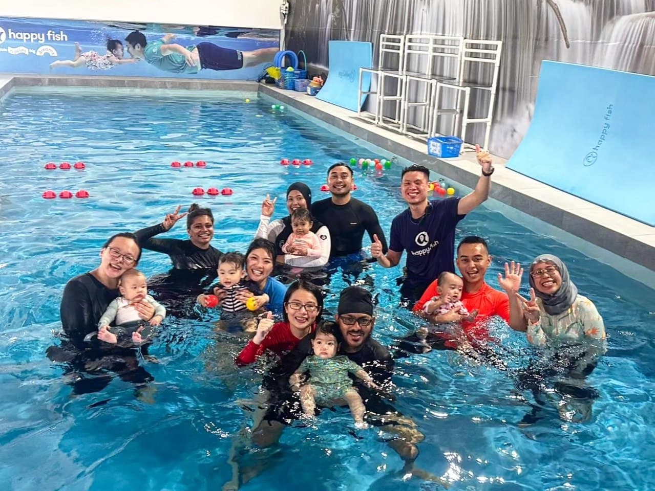 Happy Fish Swim School photo 3