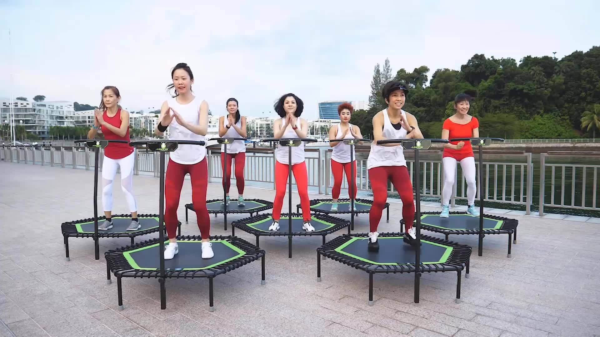 Jumping Singapore photo 2