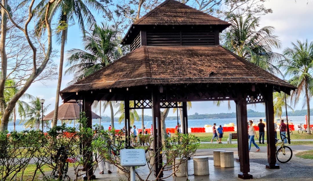 Pasir Ris Park Adventure Playground photo 3