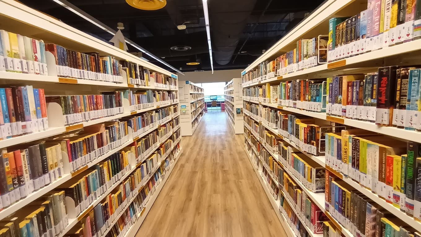 Serangoon Public Library photo 3